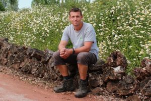Rienik, hovenier bij Van Tuinen Tuinservice