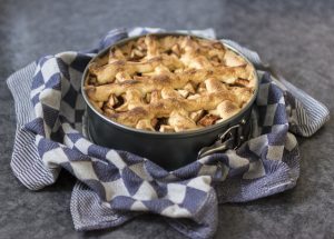 appeltaart bij de fruitbomen